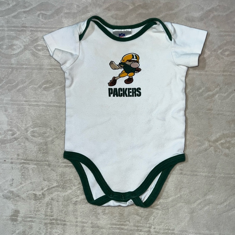 Greenbay Packers‎ NFL onesie